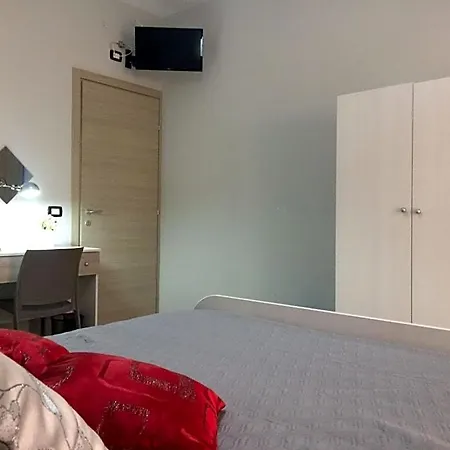 Marianè 3*
